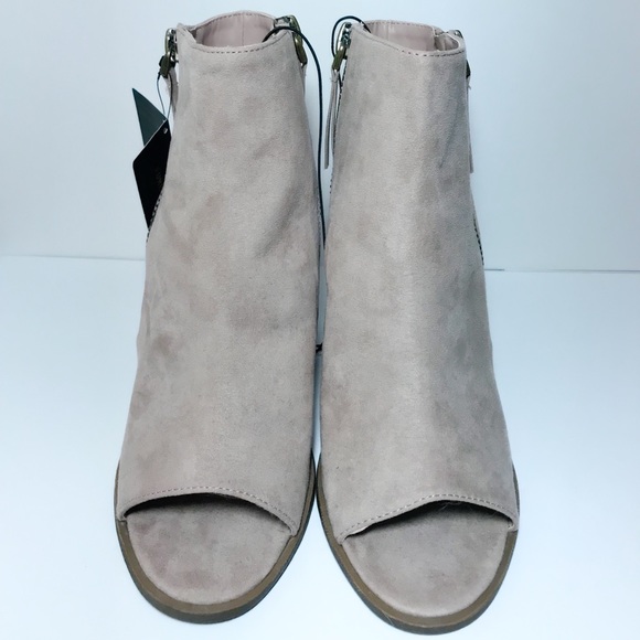 NEW Forever21 Mauve Pink Heeled Booties W 8.5 - Picture 3 of 6